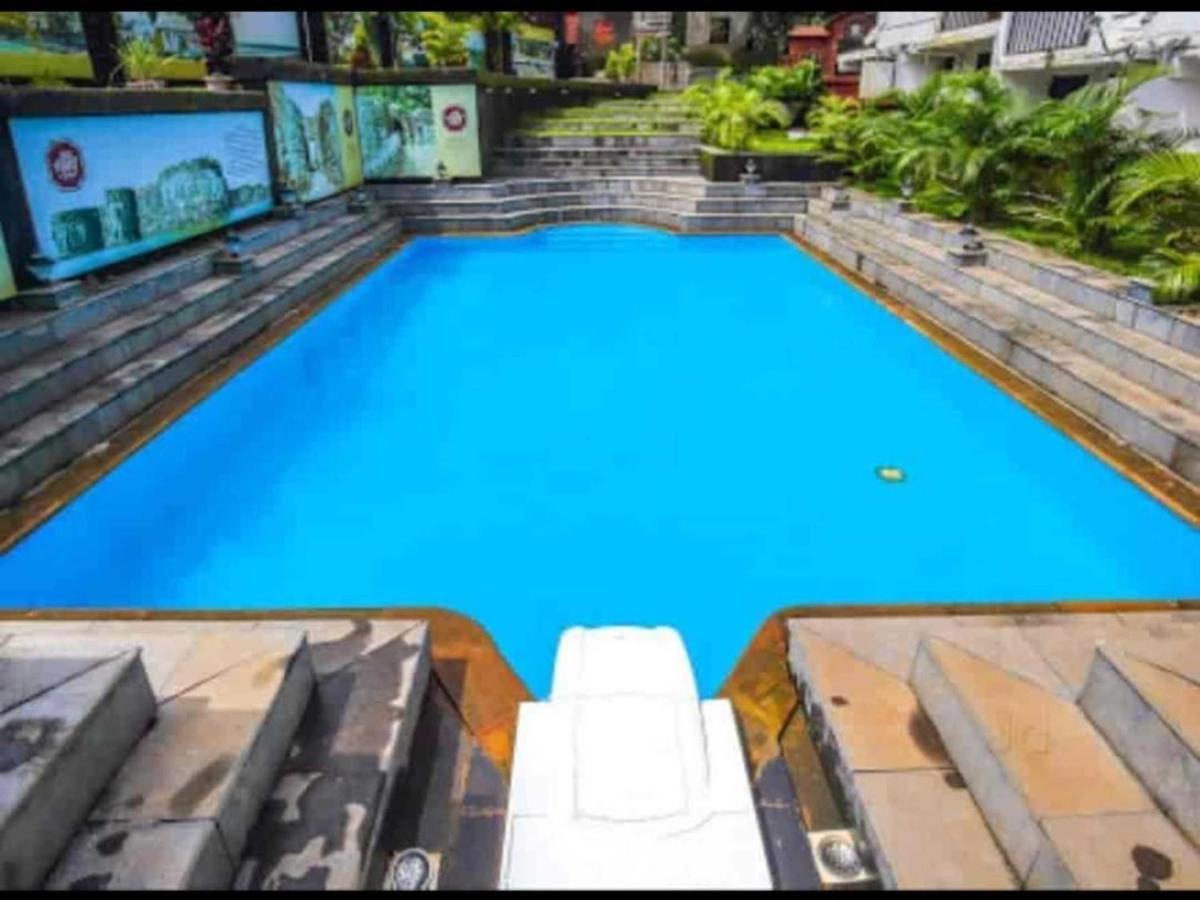 Hotel Wada Chirebandi Gimvi Esterno foto